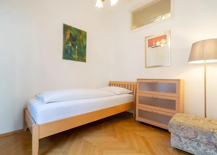 Сity center hotels Mariahilf